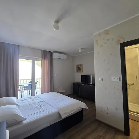 Olea 1930 - For 2 With Sea View And A Balcony Διαμέρισμα