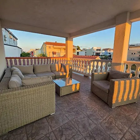 Apartment Olea 1930 - For 2 With Sea View And A Balcony Zaton (Zadar)